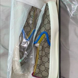 Gucci vans